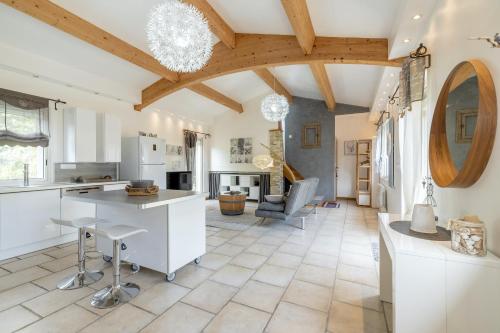 Maison d'une chambre avec jardin clos et wifi a Poussan