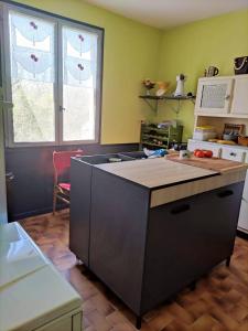Maison d'une chambre avec jardin clos et wifi a Saint Denis
