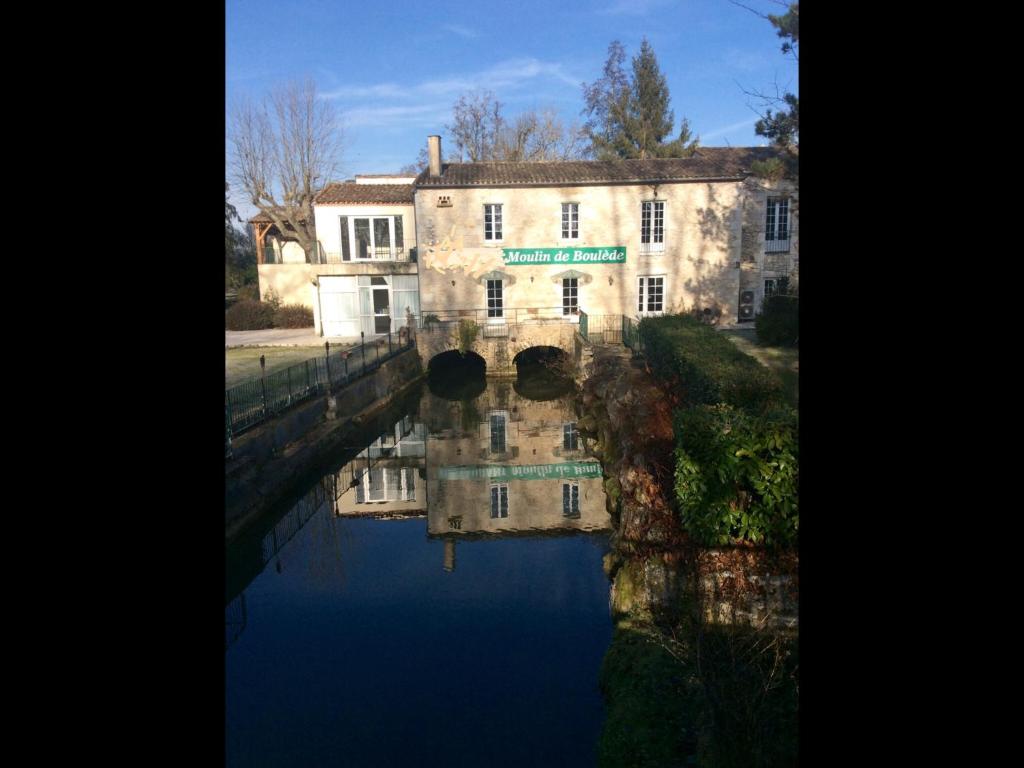 Maison d'une chambre avec jardin clos et wifi a Touquin