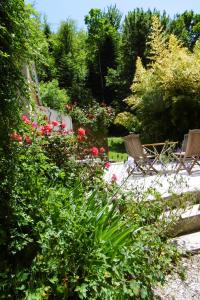 Maison d'une chambre avec jardin et wifi a Fougax et Barrineufb