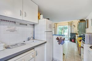 Maison d'une chambre avec piscine partagee terrasse amenagee et wifi a Valras Plage