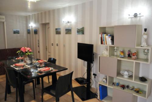 Maison d'une chambre avec piscine privee jardin clos et wifi a Gargas