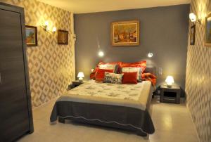 Maison d'une chambre avec piscine privee jardin clos et wifi a Gargas