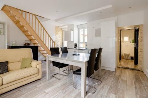 Maison d'une chambre avec terrasse amenagee et wifi a Noyen sur Sarthe