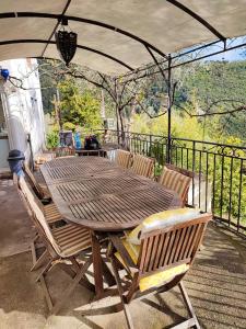 Maison de vacances Maison d'une chambre avec vue sur la ville jardin amenage et wifi a Peille 980 Route de la Grave 06440 Peille Provence-Alpes-Côte d\'Azur