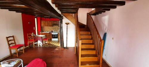 Maison d'une chambre avec vue sur la ville jardin clos et wifi a Saint Amand en Puisaye