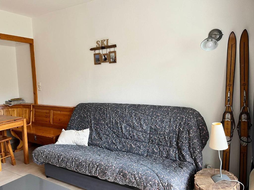 Maison d'une chambre avec vue sur le lac piscine partagee et jardin amenage a La Bachellerie 24210 La Bachellerie