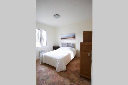Maison dans grand domaine privé plein de charme