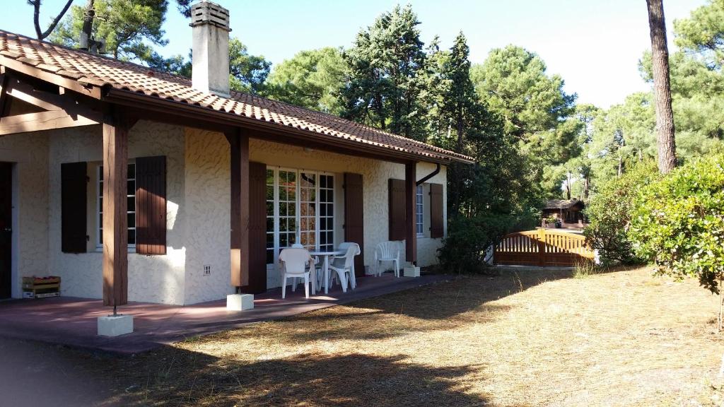 Maison dans Quartier Calme 1 jean de la fontaine, 33680 Lacanau-Océan