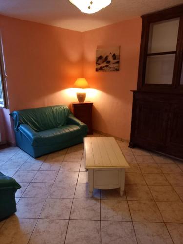 Maison dans un petit Mas en pleine campagne