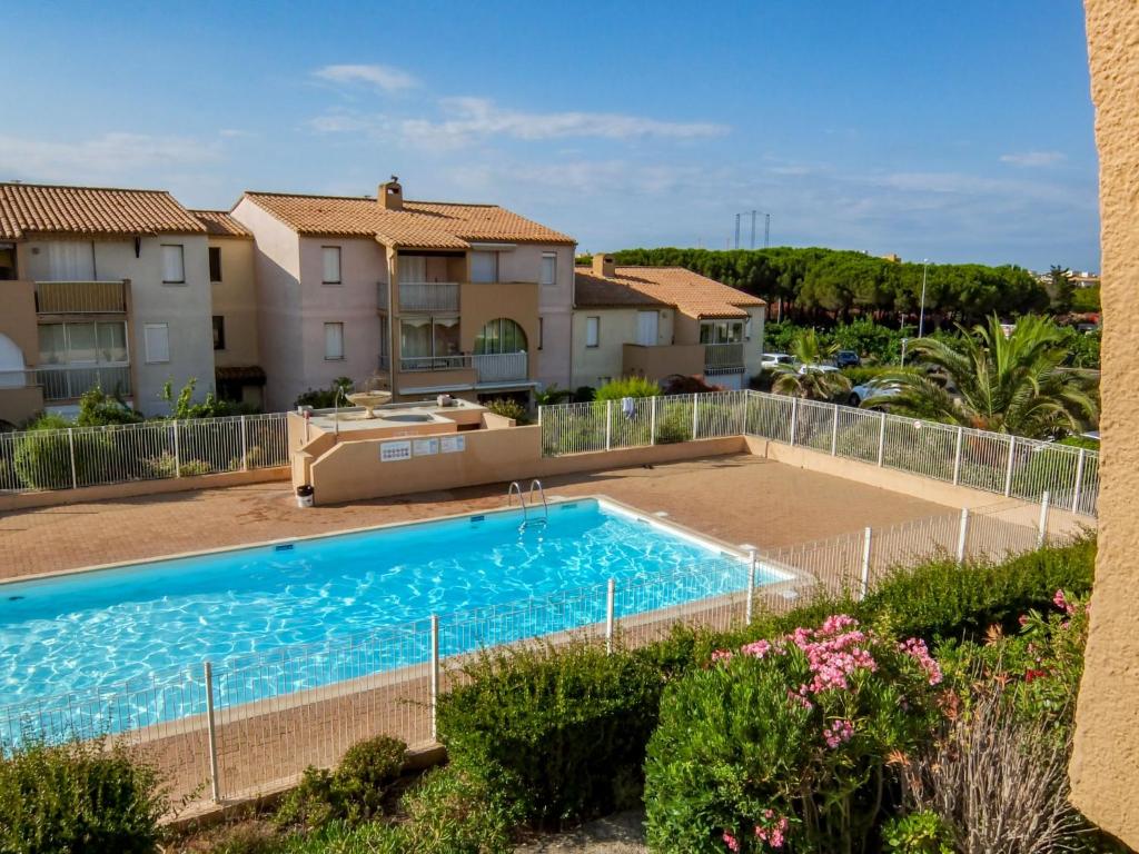 Maison dans village LES MAISONS DU GOLF