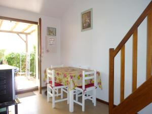 Maison de 2 chambres a Argeles sur Mer a 400 m de la plage avec piscine partagee et terrasse