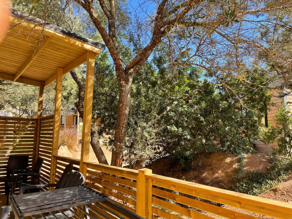 Maison de 2 chambres avec jardin amenage a Saint Basile a 7 km de la plage