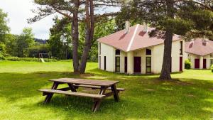 Maison de vacances Maison de 2 chambres avec jardin amenage et wifi a La Chapelle Geneste 1 Route du poteau 43160 La Chapelle-Geneste Auvergne