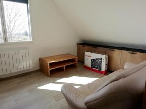 Maison de 2 chambres avec jardin amenage et wifi a La Tour d'Auvergne