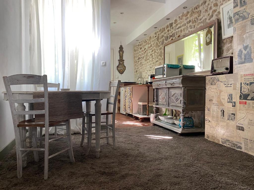 Maison de 2 chambres avec jardin amenage et wifi a Le Masnau Massuguies
