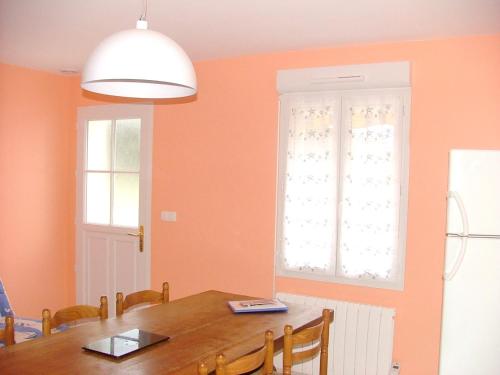 Maison de 2 chambres avec jardin clos a Saint Pierre d'Oleron a 7 km de la plage