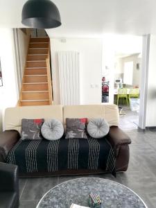 Maison de 2 chambres avec jardin clos et wifi a Paimpol a 1 km de la plageEL