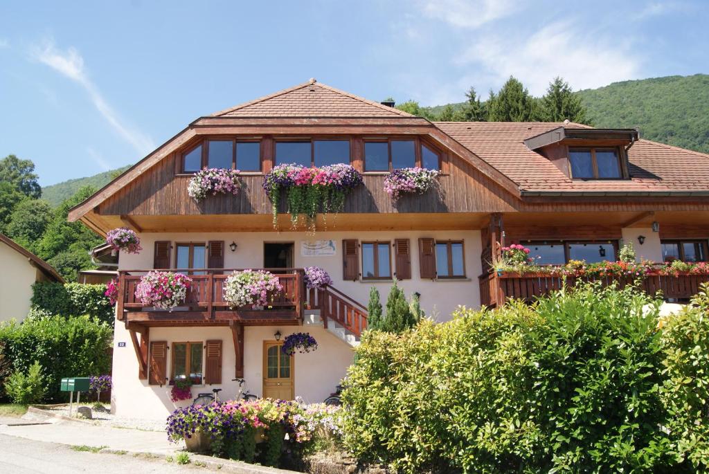 Maison de 2 chambres avec jardin clos et wifi a Pujaut
