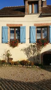 Maison de vacances Maison de 2 chambres avec jardin clos et wifi a Villeuneuve sur Yonne 31 Rue des Sources le Grand Veau 89500 Beaujard Bourgogne