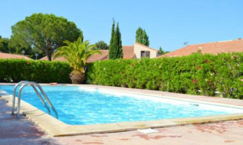 Maison de 2 chambres avec piscine partagee et terrasse amenagee a Saint Cyprien