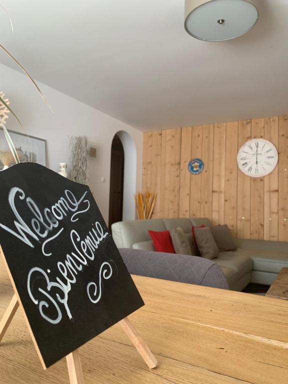 Maison de 2 chambres avec piscine partagee jardin clos et wifi a Aubignan