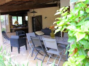 Maison de 2 chambres avec piscine partagee jardin clos et wifi a Draguignan