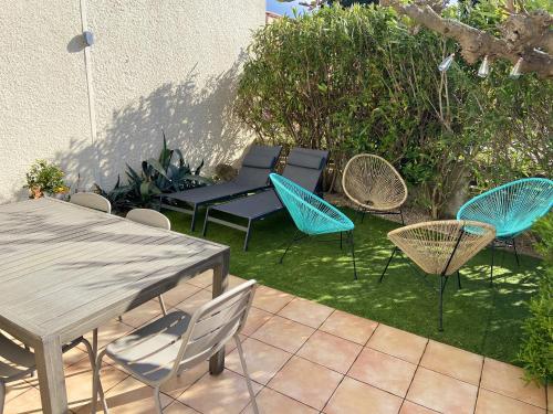 Maison de 2 chambres avec piscine partagee jardin clos et wifi a Saint Cyprien
