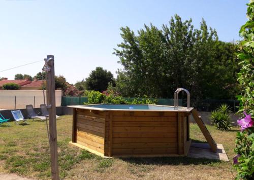 Maison de 2 chambres avec piscine privee jardin clos et wifi a Saint Cyprien a 3 km de la plage