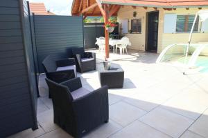 Maison de 2 chambres avec piscine privee sauna et jardin clos a Gertwiller