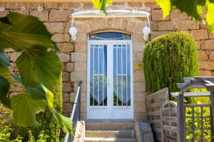 Maison de vacances Maison de 2 chambres avec vue sur la mer jardin clos et wifi a Pietrosella Isolella, 20166 Pietrosella 20166 Pietrosella Corse