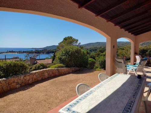 Maison de 3 chambres a Sartene a 400 m de la plage avec vue sur la mer jardin amenage et wifi