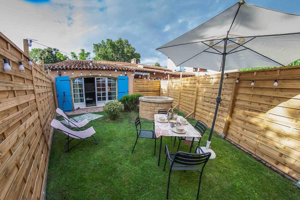 Maison de 3 chambres avec jacuzzi et jardin clos a Sartene