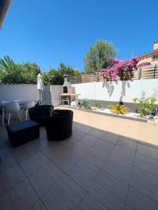 Maison de 3 chambres avec jacuzzi jardin clos et wifi a Agde a 3 km de la plage