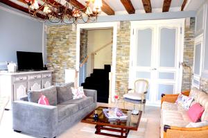 Maison de 3 chambres avec jacuzzi jardin clos et wifi a Le Blanc