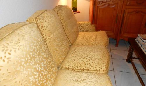 Maison de 3 chambres avec jardin amenage et wifi a Dampierre en Burly