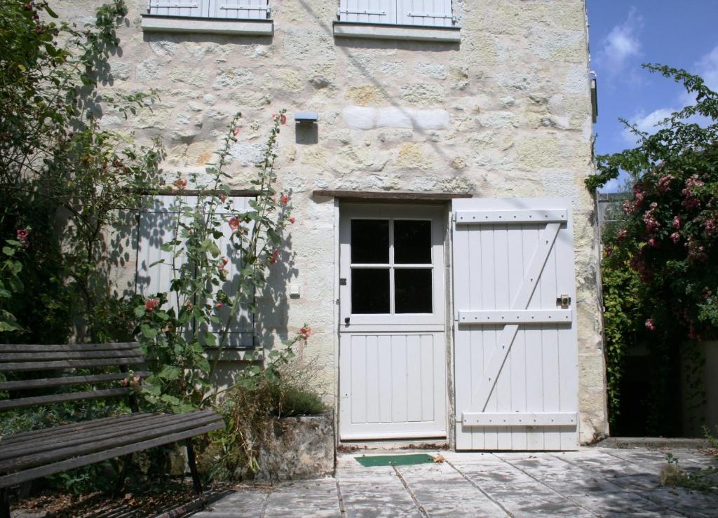 Maison de 3 chambres avec jardin amenage et wifi a Piets Plasence Moustrou 64410 Piets-Plasence-Moustrou