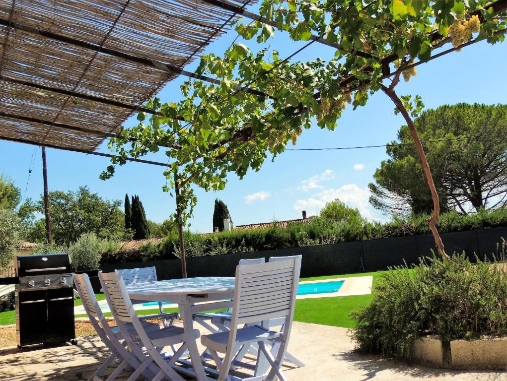 Maison de 3 chambres avec jardin clos et wifi a Baden a 2 km de la plage