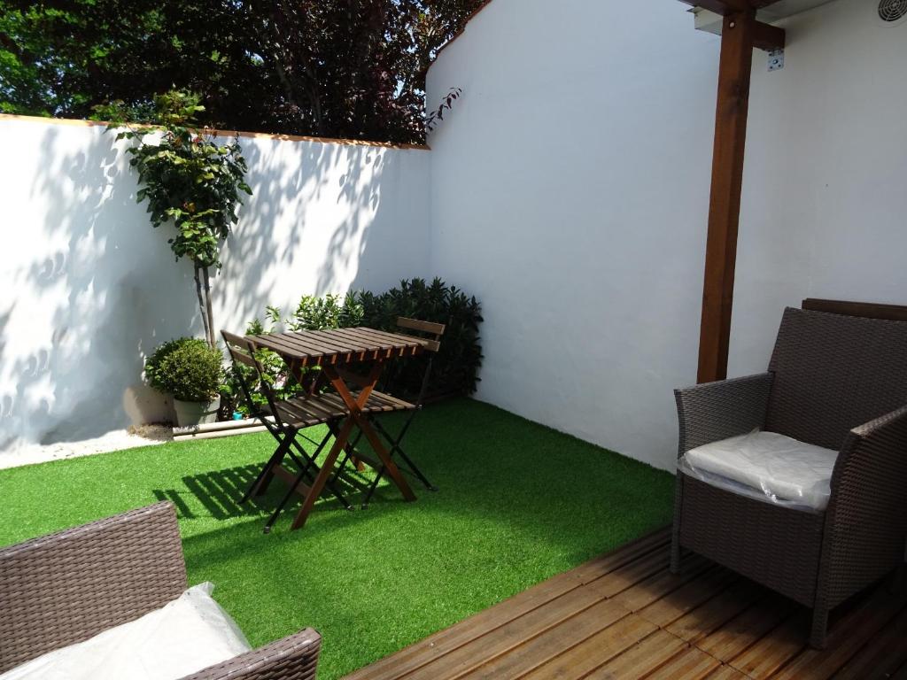 Maison de 3 chambres avec jardin clos et wifi a Marck a 1 km de la plage