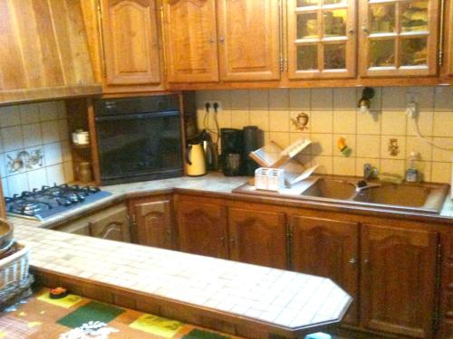 Maison de 3 chambres avec jardin clos et wifi a Merlhac