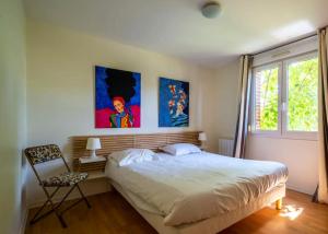 Maison de 3 chambres avec jardin clos et wifi a Moussy