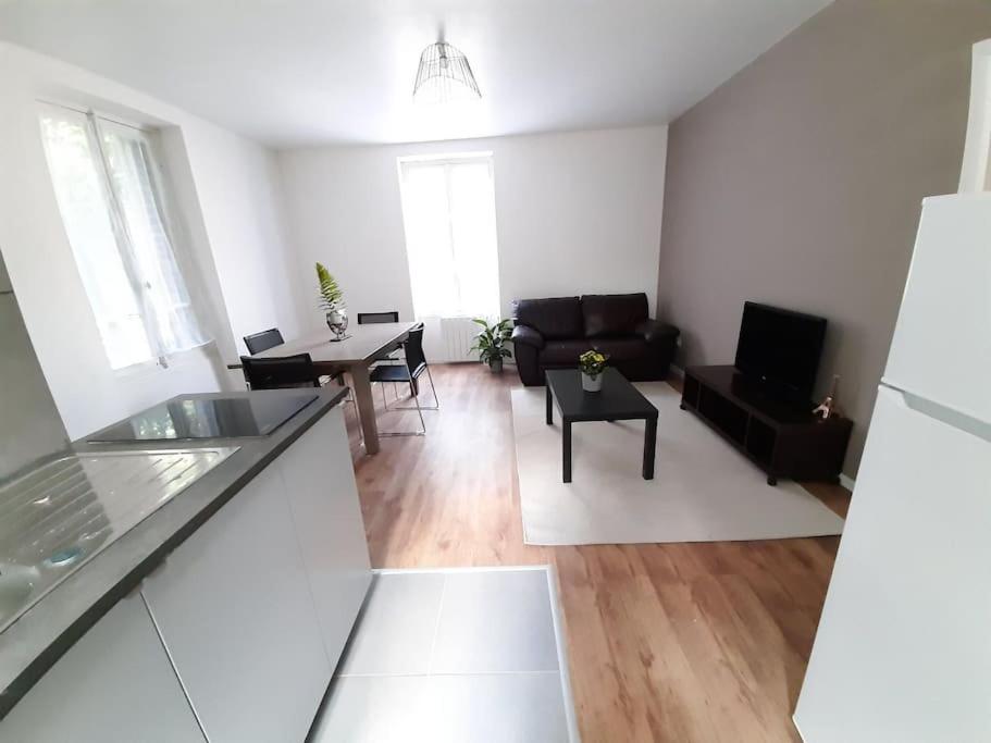 Maison de 3 chambres avec jardin clos et wifi a Quettehou 50630 Quettehou