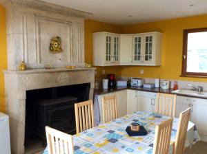 Maison de 3 chambres avec jardin clos et wifi a Saint Bonnet sur Gironde
