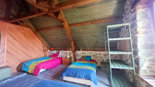 Maison de 3 chambres avec jardin clos et wifi a Saubrigues