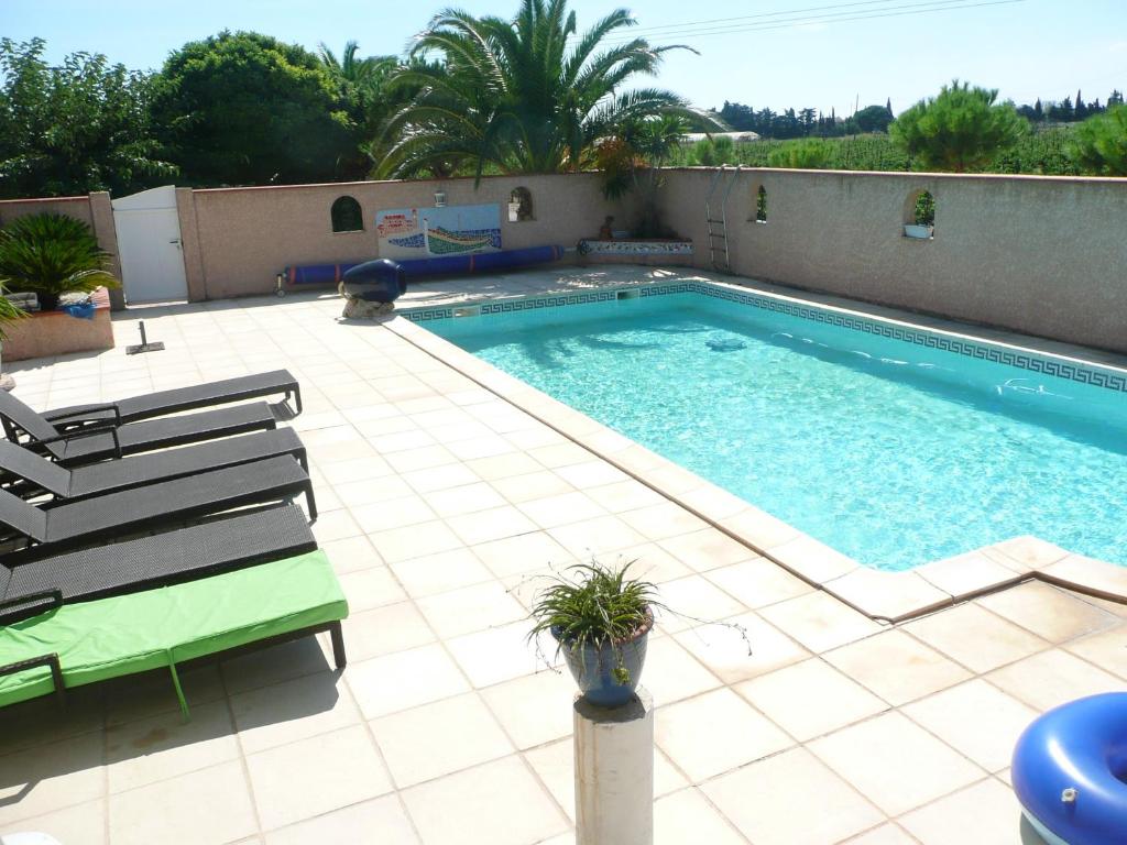 Maison de 3 chambres avec piscine partagee jardin amenage et wifi a Saint Laurent de la Salanque a 3 km de la plage Route de Saint-Hippolyte Caps Del Gorg, 66250 Saint-Laurent-de-la-Salanque