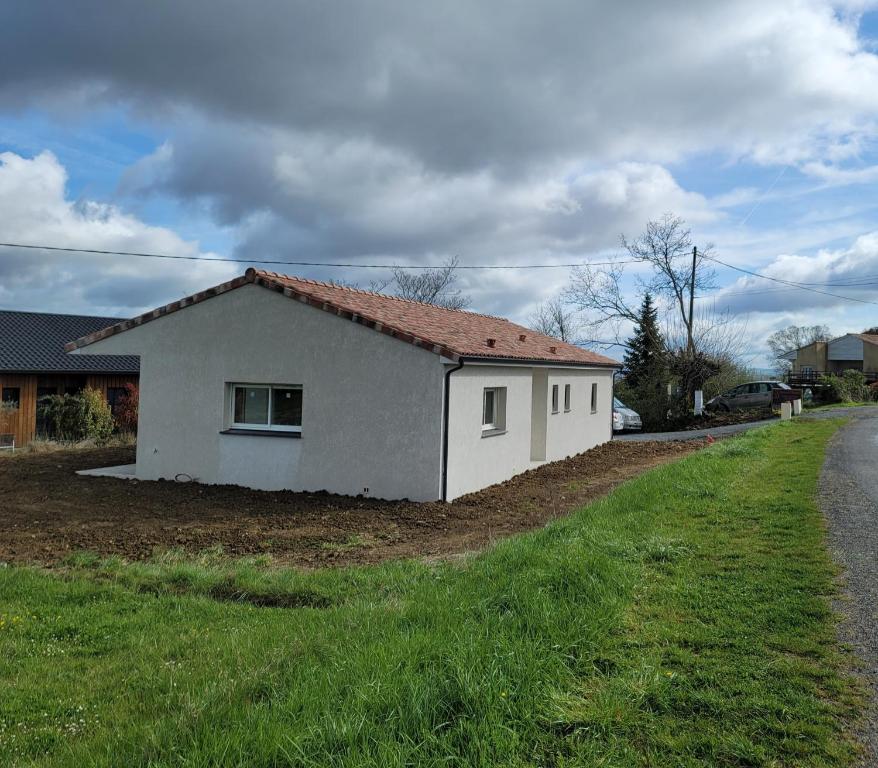 Maison de 3 chambres avec vue sur la ville jardin clos et wifi a Nice