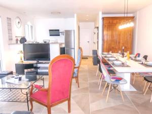 Maison de 4 chambres a Arzon a 300 m de la plage avec jardin amenage et wifi