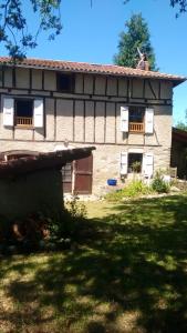 Maison de vacances Maison de 4 chambres avec jardin amenage et wifi a St Constant Fournoules Saint-Constant 15600 Saint-Constant Auvergne