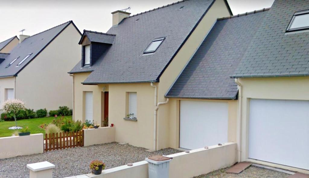 Maison de 4 chambres avec jardin clos a La Gouesniere a 6 km de la plage 4 Rue des Landes, 35350 La Gouesnière