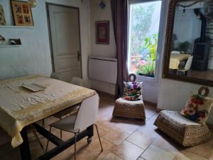 Maison de 4 chambres avec jardin clos et wifi a Gardanne